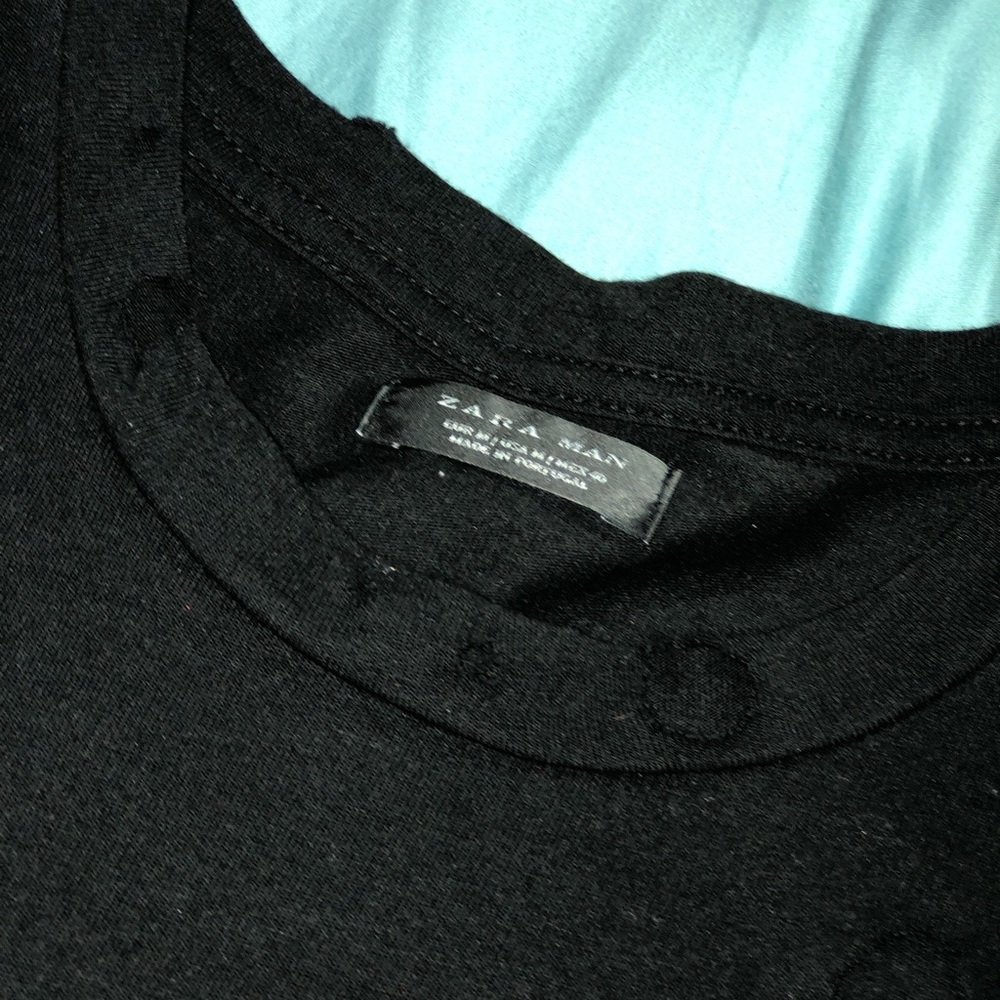 Zara Man Long Length Tee with Bottom Zippers